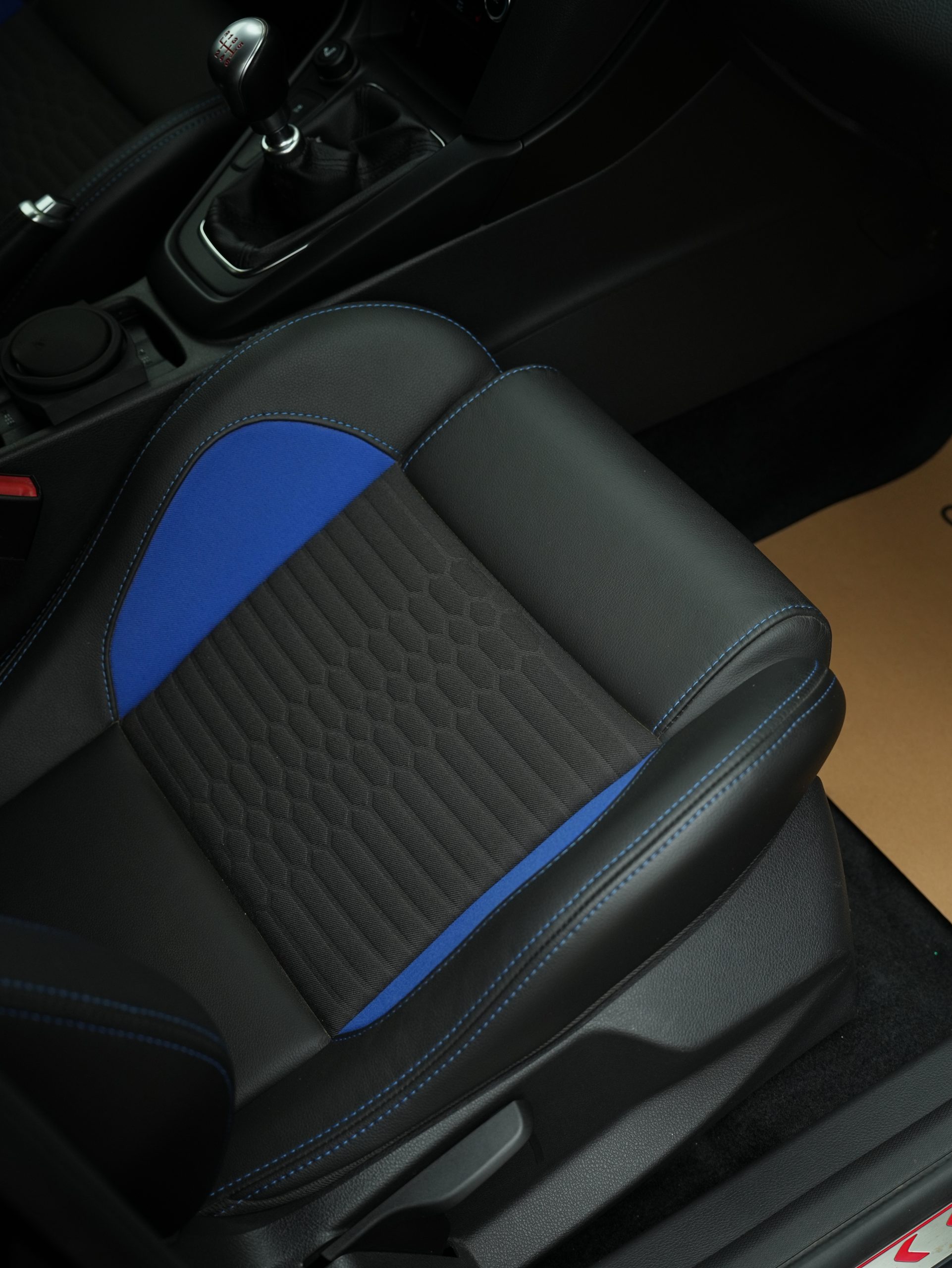 Ford Focus ST photo 7